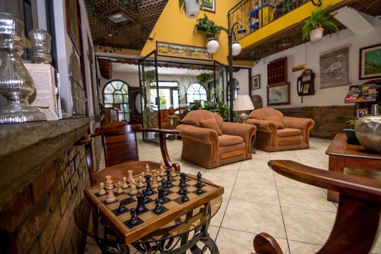 Hotel Amon Real Costa Rica San Jose  Exterior photo