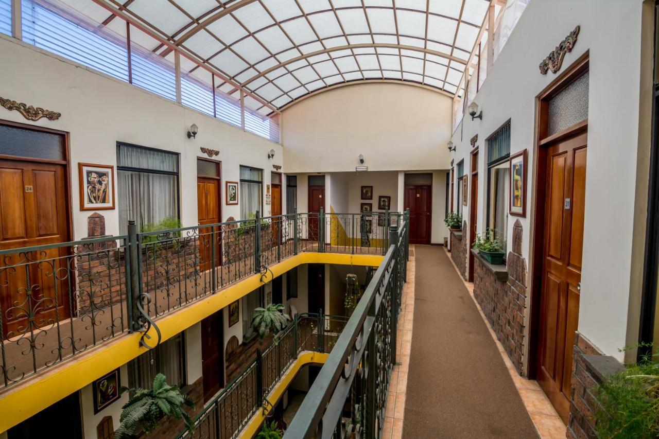Hotel Amon Real Costa Rica San Jose  Exterior photo